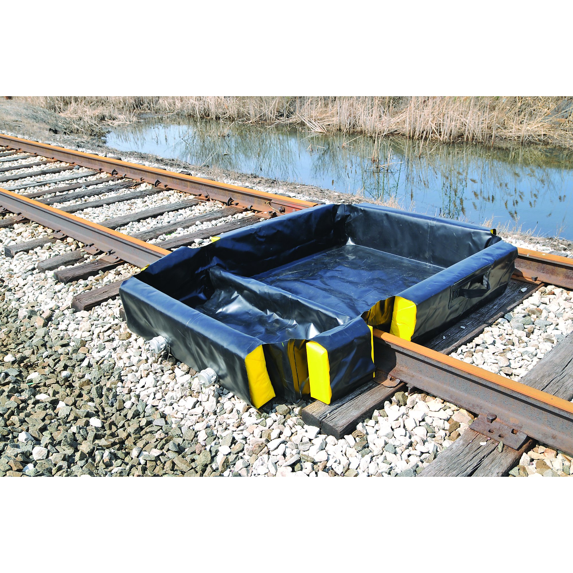 Eagle SpillNEST Railroad Berm — Portable Spill Containment, Black, 80 Lbs., Model# T8460RB